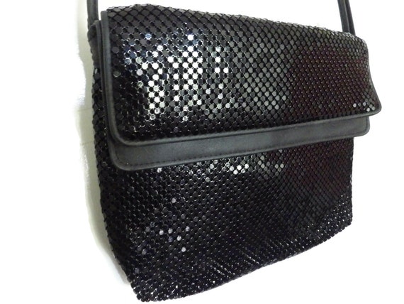 Vintage Whiting and Davis Co. Black Bead and Gold Metal Mesh