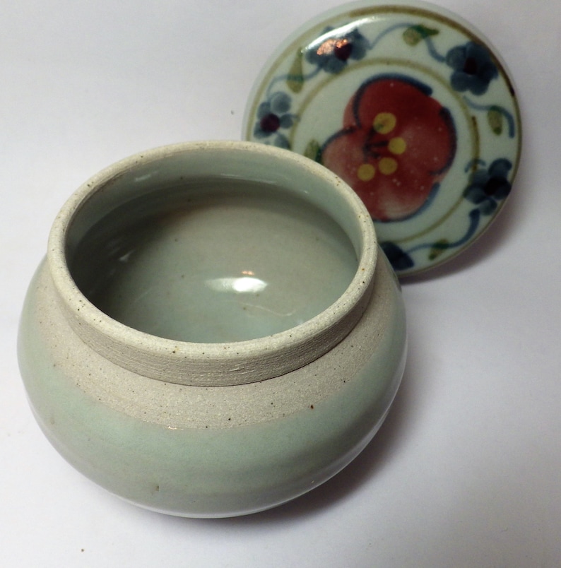 Vintage Handmade Cotswold Pottery Covered Trinket Box Bourton-on-the-Water
