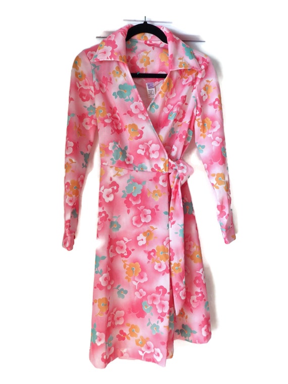 1970s Mod Wrap Dress Mod Flowers Pink Double Knit 