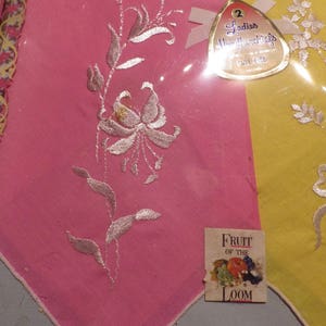 1950s Vintage Cotton Handkerchiefs Pink and Yellow Embroidered Mint in Box Fruit of the Loom image 2