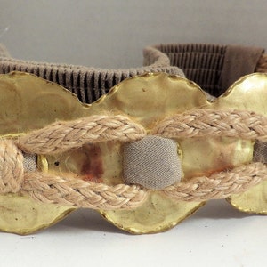 1960s Vintage Stretch Belt Pale Gold Metal Circles Linen and Braided Rope Boho Hippie