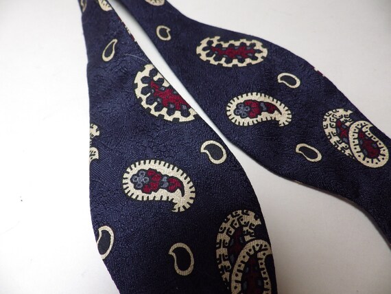 Vintage Hand Tie Necktie Bow Tie Silk Adjustable … - image 2