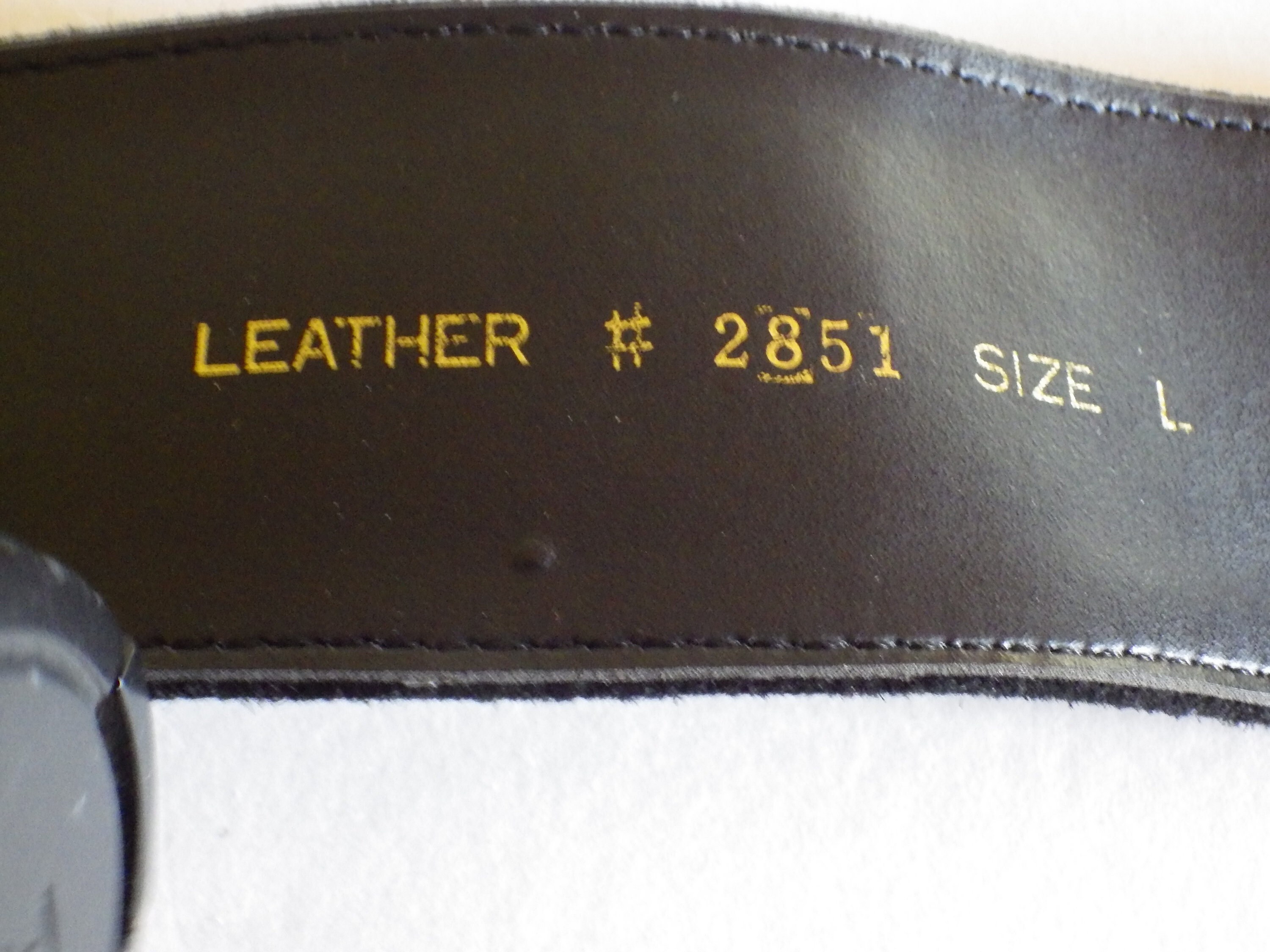 VTG, 1970s Gold Tone Stretch Belt with Black Cabochon Omega Stretch Belt Fits 27 28 29 Gold Tone Classic Vintage  main image 3