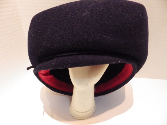 1950s Vintage Hat Miss Bierner Navy Red Felt Wool Military  display picture 3