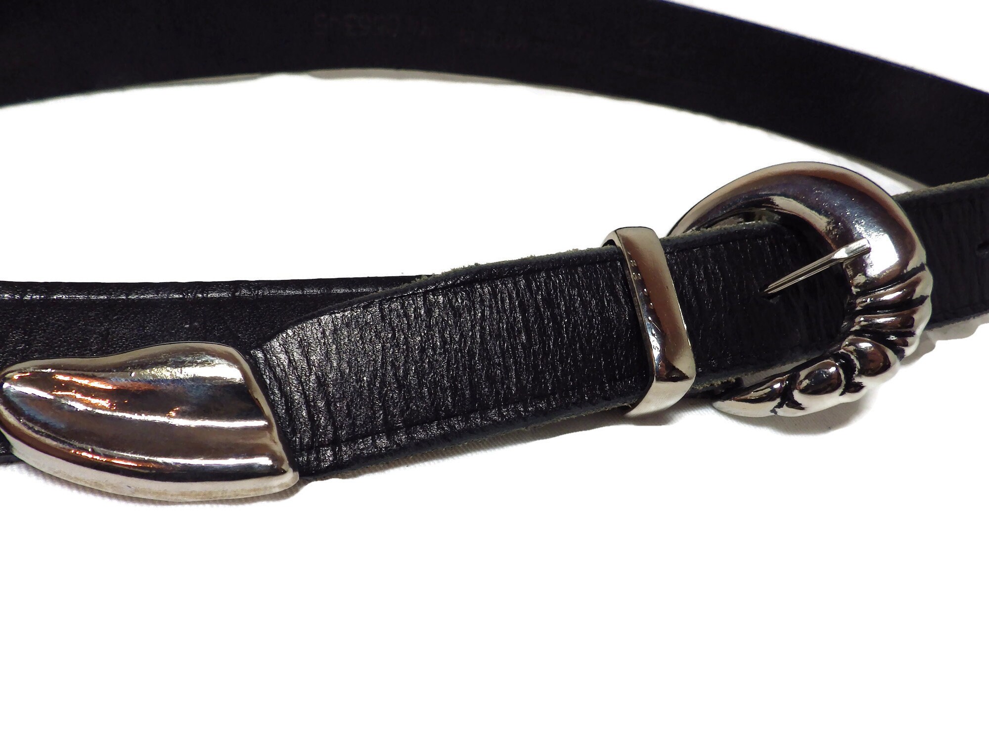 1980s Vintage Talbots Ladies Belt Black Leather Ornate  display picture 2