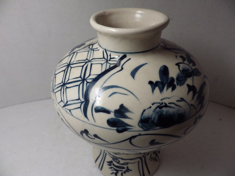 1980s Vintage Hand Painted Asian Vase Pottery Dragonfly Blue on White