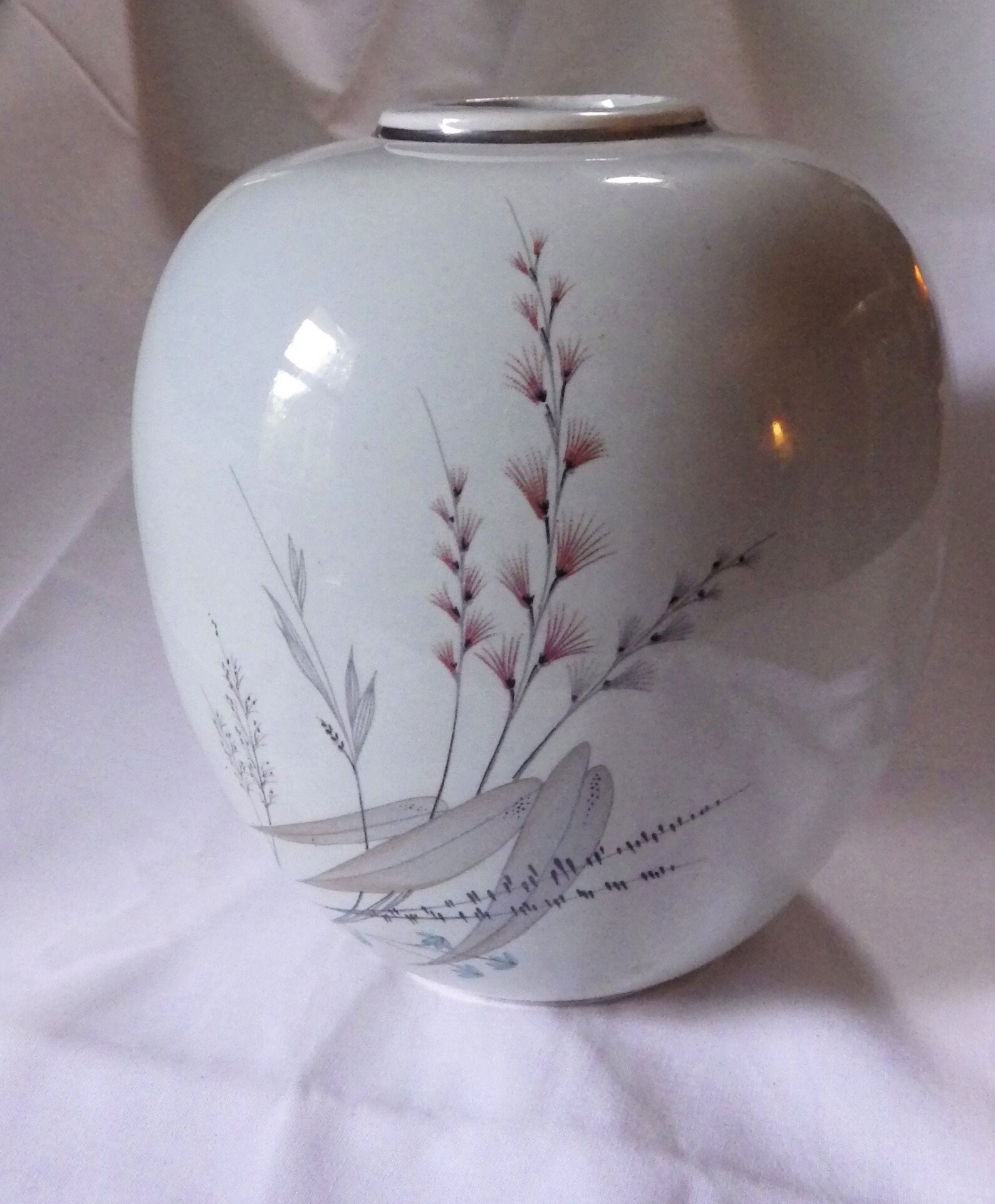 Vintage HYALYN Ginger Jar Vase 864 Cork Bottom Hyalyn 864 Etsy
