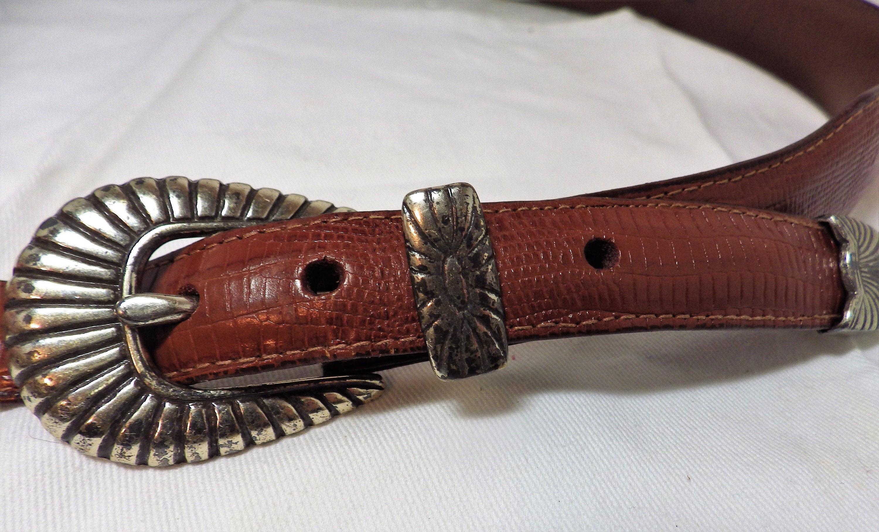 1990s Vintage Brown Lizard Grain Canterbury Leather Belt  display picture 1