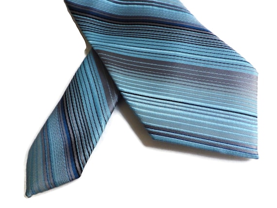 j ferrar narrow tie