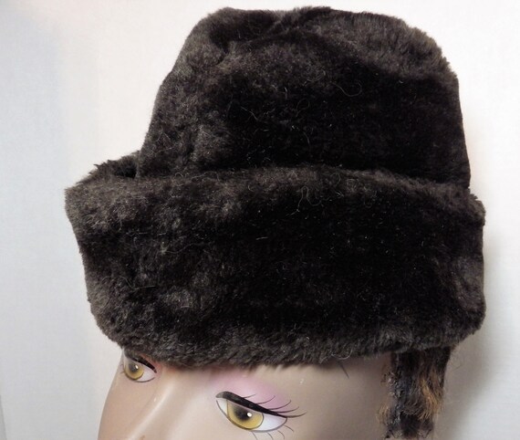 1950s Vintage Blackmouton Fur Hat Ear 