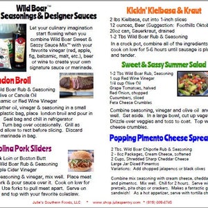 Puede incluir: Una tarjeta de receta para frotar, condimentos y salsas de dise&ntilde;o de jabal&iacute;. La tarjeta presenta cuatro recetas: London Broil, Carolina Pork Sliders, Kickin' Kielbasa & Kraut y Sweet & Sassy Summer Salad. Cada receta incluye una lista de ingredientes e instrucciones.