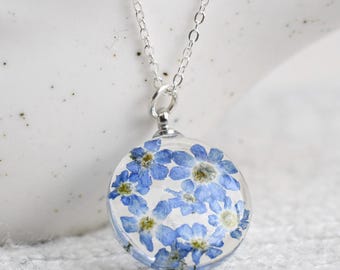 Forget-Me-Not Necklace – Real Blue Flowers in Resin, Mini Botanical Gift