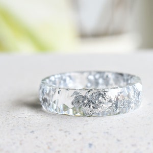 Transparent Ring With Silver Flakes - Faceted Stacking Ring - Rings For Women - Resin Jewelry
