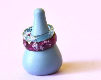 Purple Hypoallergenic Ring with Silver Flakes - Faceted Resin Ring - Thumb Stacking Ring - Resin Jewelry