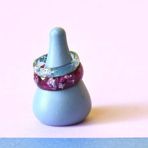 Purple Hypoallergenic Ring with Silver Flakes - Faceted Resin Ring - Thumb Stacking Ring - Resin Jewelry