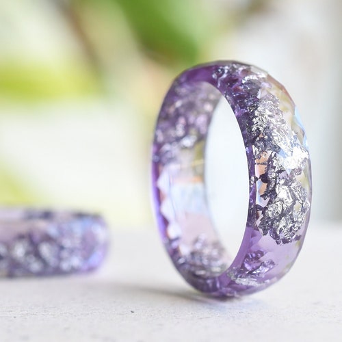 Purple Hypoallergenic Ring With Silver Flakes Faceted Resin Etsy