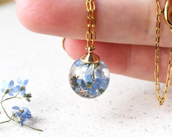 Forget-Me-Not Sympathy Necklace – Real Flower Resin Pendant – Gift for Loss or Farewell