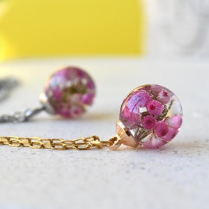 Delicate Pink Heather Necklace - Terrarium Resin Necklace - Real Flower Jewelry
