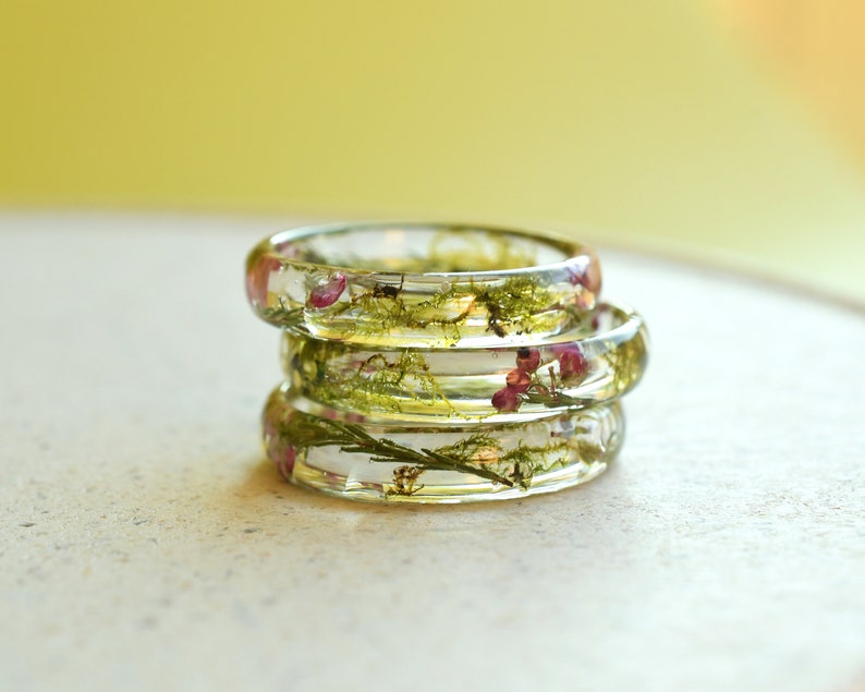 Real Dried Moss and Heather Flower Resin Ring Purity Ring for Her Pressed Flower Jewelry image 3