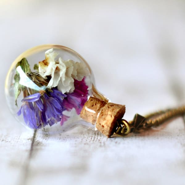 Colorful Statice Necklace - Real Flower Globe Bottle Pendant, Botanical Necklace, Glass Bottle Pendant , Dried Flower Necklace