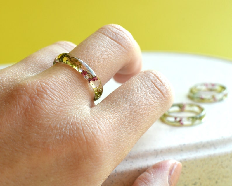 Real Dried Moss and Heather Flower Resin Ring Purity Ring for Her Pressed Flower Jewelry image 2