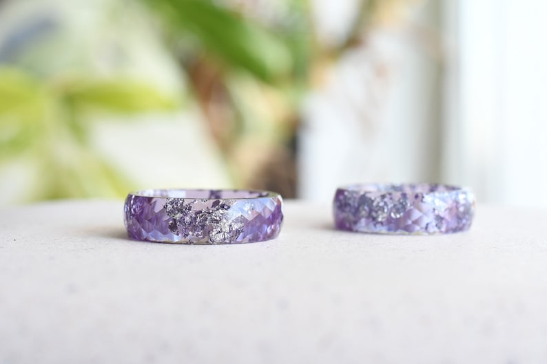 Hypoallergenic Lavender Faceted Resin Ring with Silver Flakes Unconventional Mens Ring Epoxy Resin Jewelry Unisex Ring image 8