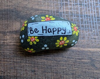 Piedra pintada a mano – Guirnalda floral “sé feliz” – Decoración de piedra para jardín, regalo de piedra pintada para exteriores o interiores