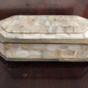 A Mother of Pearl Antique Jewellery or Trinket Box