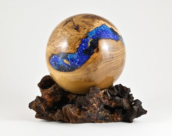 Large wooden urn made of Black Locust burl inlayed with blue minerals and gold on an oak root (215 c.i.)
