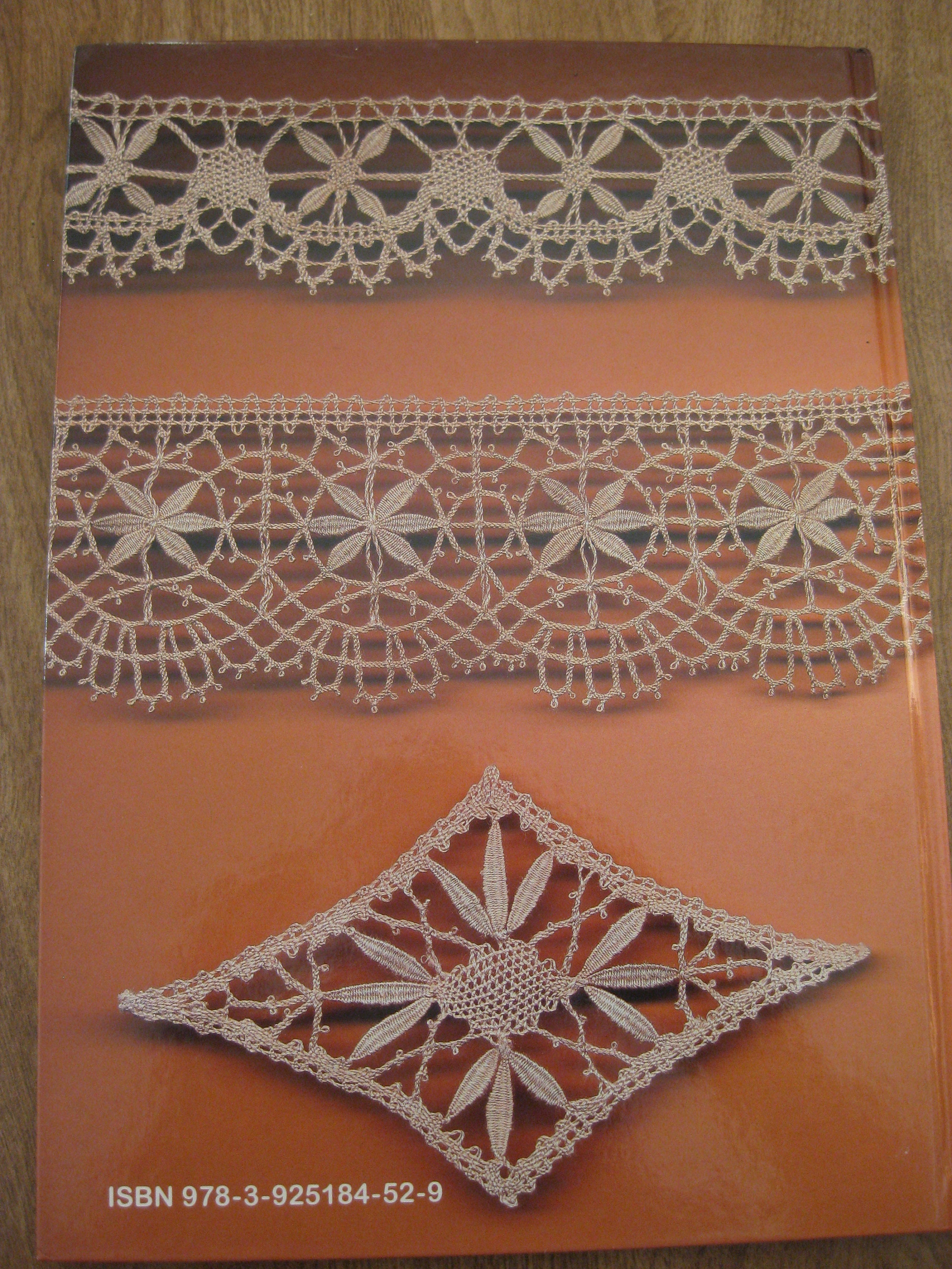 Wiener Spitzen ウィーンのボビン・レース 図案集 New but Rare Wiener Spitzen - Vienese Bobbin Lace From the Turn of