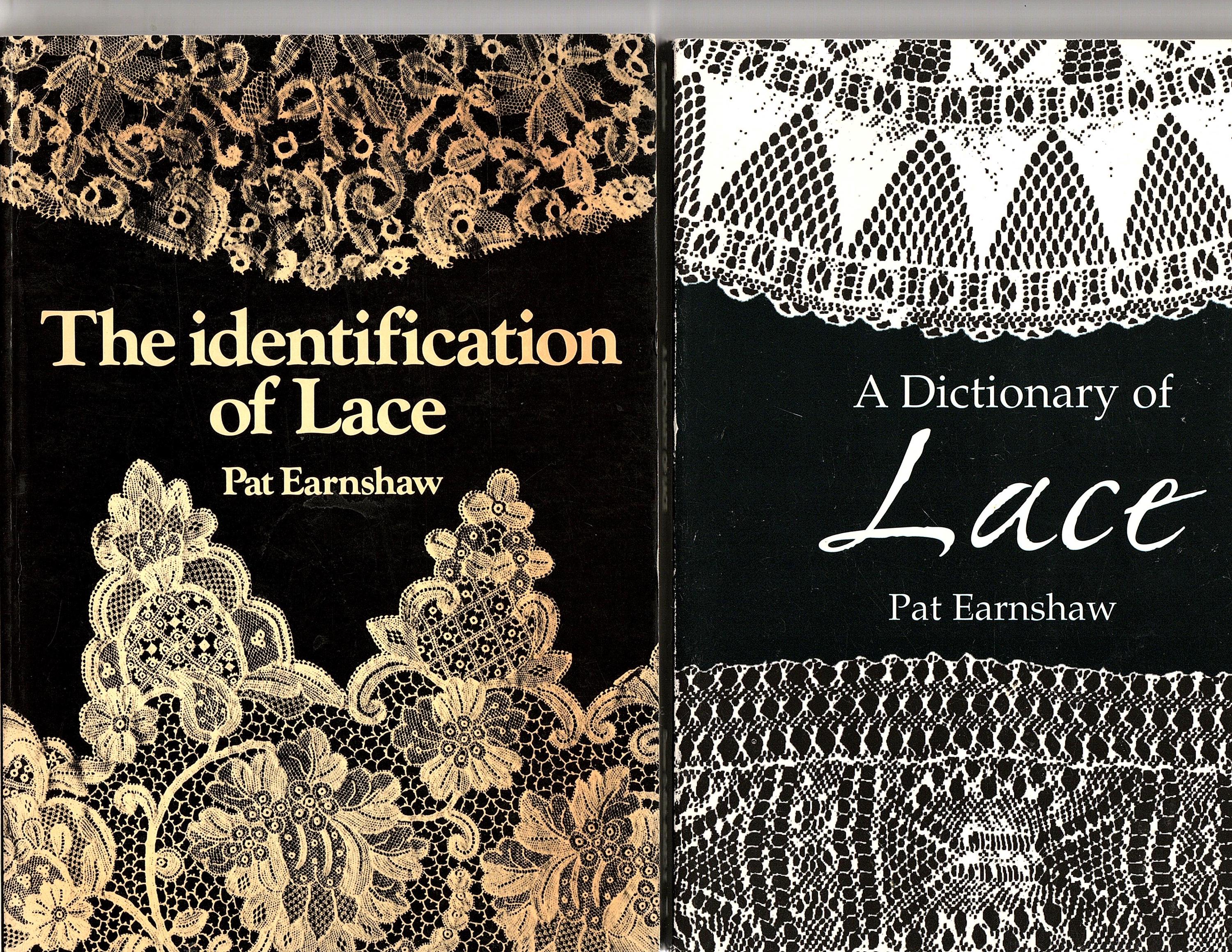 【洋書】Lace in Fashion by Pat Earnshaw il_fullxfull.6827530681_qpre.jpg
