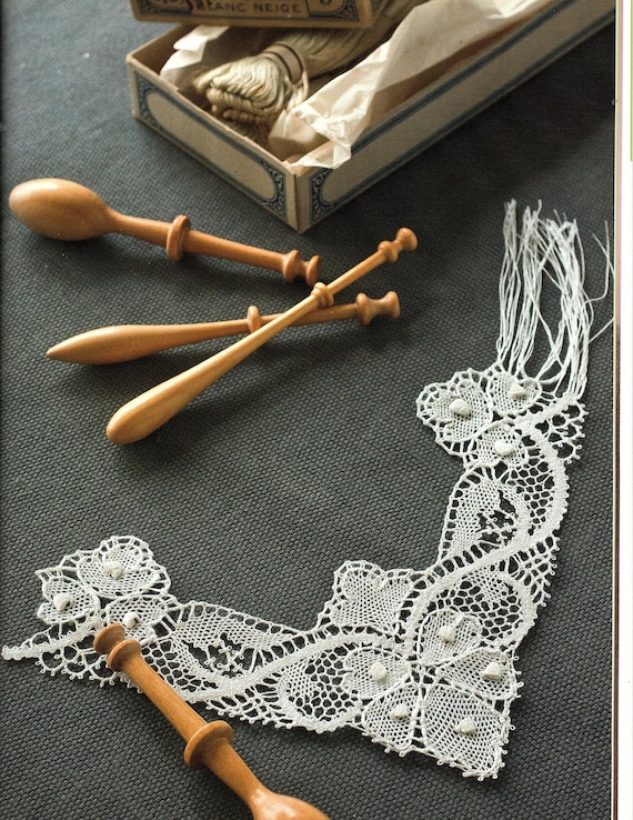Bobbin Lace for the Dining Table - Torchon Lace Pattern Book by