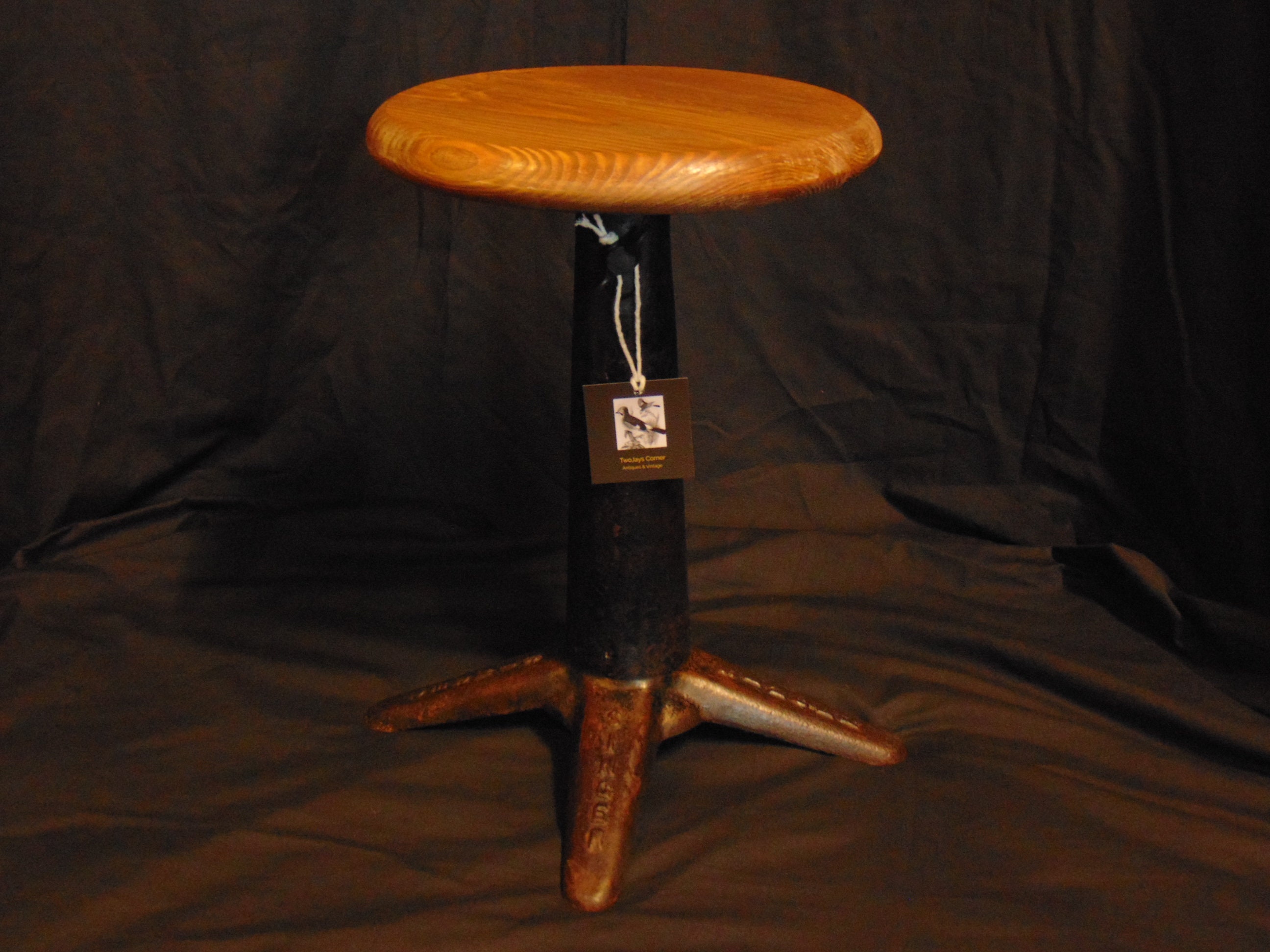 Singer 2024 machinist chair