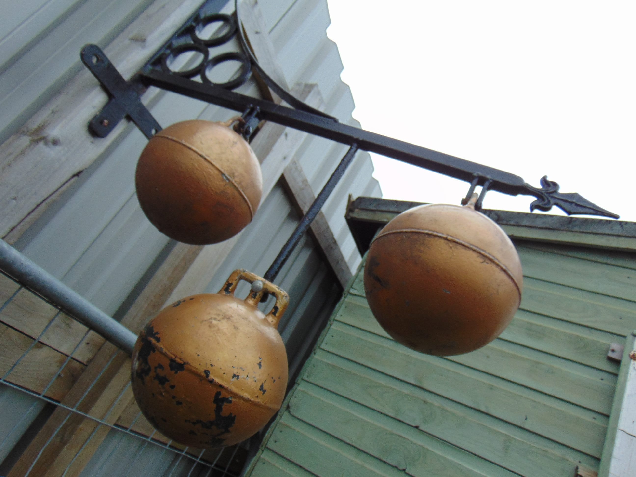 Pawn Shop Logo Three Balls