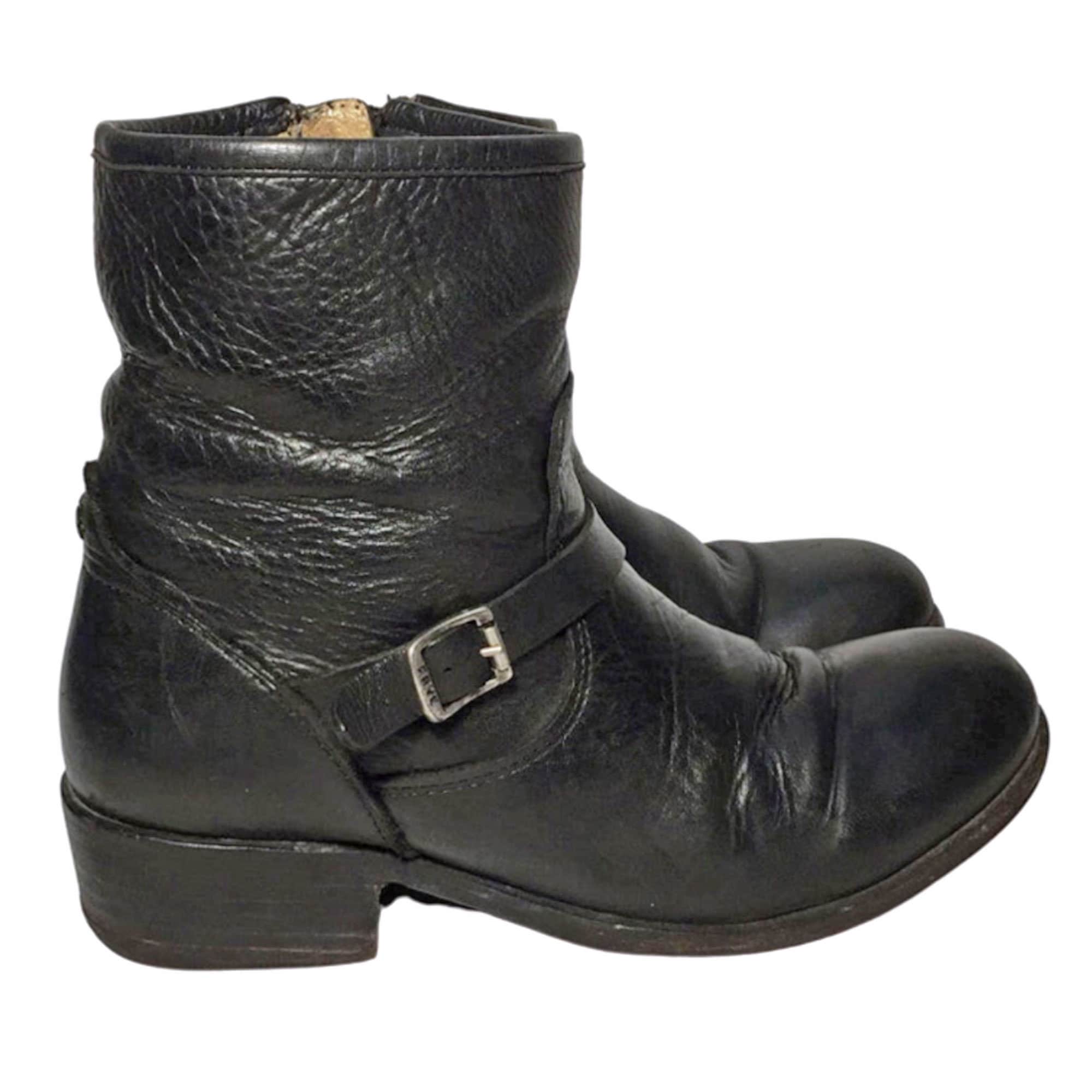 FRYE 76104 LYNN STRAP Short Black Leather Motorcycle Boots Women s