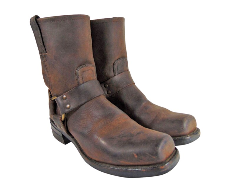 armadillo boots mcqueen