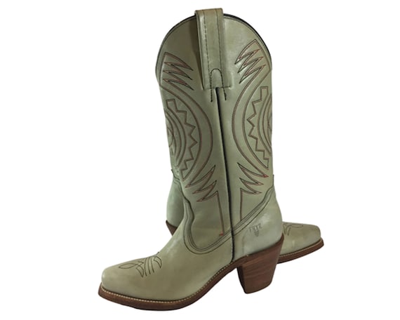 frye white cowboy boots