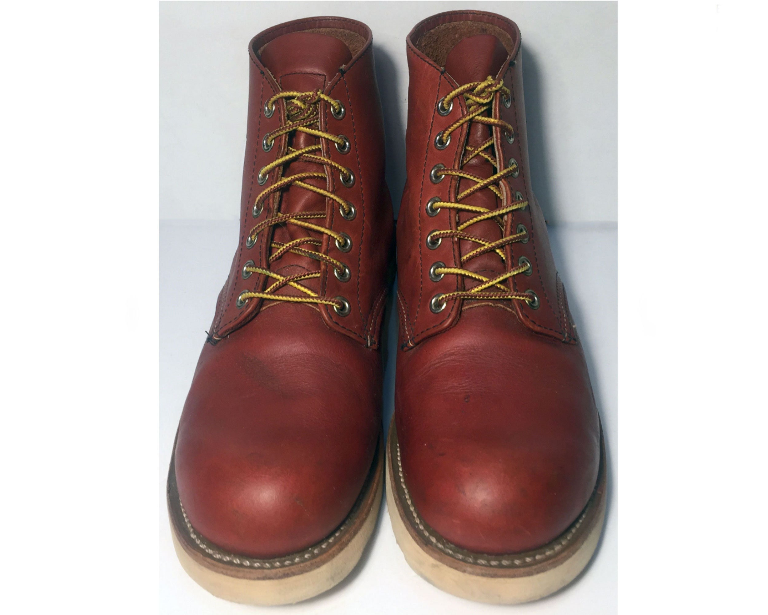 UK Red Wing® 8166 Classic Round Toe style 1907 | Red wing boots, Mens lace