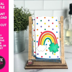 Toalha de chá de madeira decorativa intercambiável Lucky Rainbow ou arquivo de cobertor | ARQUIVO DE CORTE SVG | Download