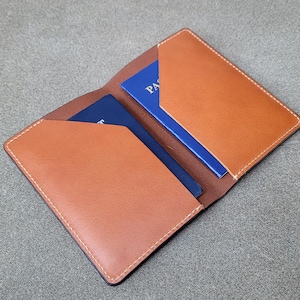 Double passport holder, dual passport cover, personalized leather passport sleeve, handmade passport case