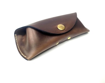 Handmade Leather Glasses Case – Brown Horween Chromexcel – Snap Closure Sunglasses holder