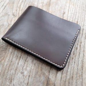 Horween Chromexcel Mens leather wallet, leather bifold wallet, man wallet, minimalist wallet, leather billfold, handmade in USA