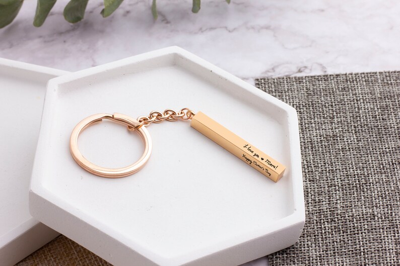 TB Personalize Tag Bar Keychain Hand writing Keychain Family Signature Key Holder Custom Engrave Gift for Husband Father Day Gift for Him