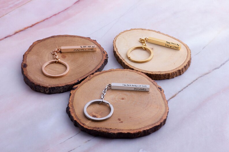 TB Personalize Tag Bar Keychain Hand writing Keychain Family Signature Key Holder Custom Engrave Gift for Husband Father Day Gift for Him