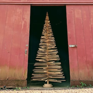 5FT-8FT with X-BASE (Circular Base Upgrade,Wood Star,Wood Storage Tube Upgrade avail in our Etsy shop) Reclaimed Wood Christmas Tree