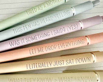 6 Pen Gift Set｜Manic Motherhood Engraved Soft Touch Pastel Pens｜Funny Birthday Gift for Mom Mothers Day｜Planner Pens