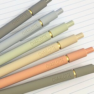 Custom Pens｜Personalized Pens｜Set of 6 Custom Engraved Soft Touch Pens｜Custom Gift for Her｜Nurse Coworker Gift｜Custom Office Supplies