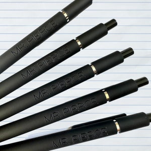 Custom Pens｜Personalized Pens｜Set of 5 Custom Engraved Soft Touch Pens｜Custom Gift for Him｜Coworker Gift for Boss｜Custom Office Supplies