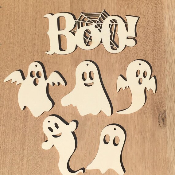 HALLOWEEN  - The Boo Crew - set of 5 cute ghosts and a Boo sign