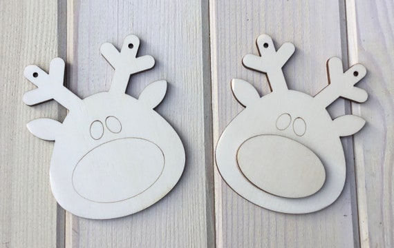 NEW pack of 10 unpainted laser cut reindeers - with or without noses to make 3D